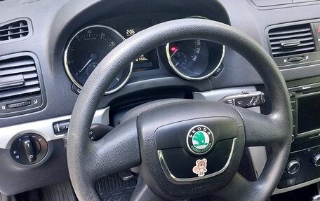 Skoda Yeti I рестайлинг, 2013 год, 690 000 рублей, 16 фотография