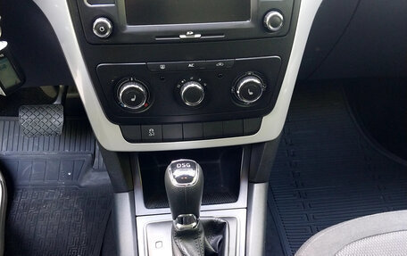 Skoda Yeti I рестайлинг, 2013 год, 690 000 рублей, 29 фотография