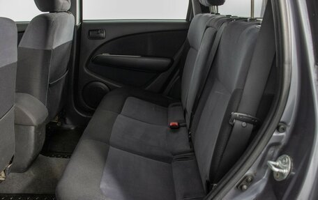 Mitsubishi Outlander III рестайлинг 3, 2006 год, 560 000 рублей, 11 фотография