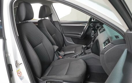 Skoda Octavia, 2018 год, 1 575 000 рублей, 8 фотография