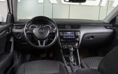 Skoda Octavia, 2018 год, 1 575 000 рублей, 6 фотография