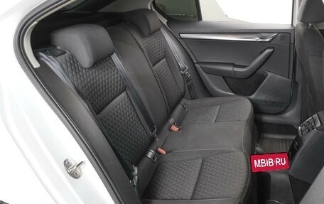 Skoda Octavia, 2018 год, 1 575 000 рублей, 7 фотография
