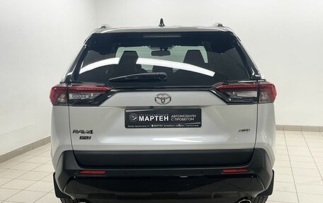 Toyota RAV4, 2021 год, 3 595 000 рублей, 5 фотография