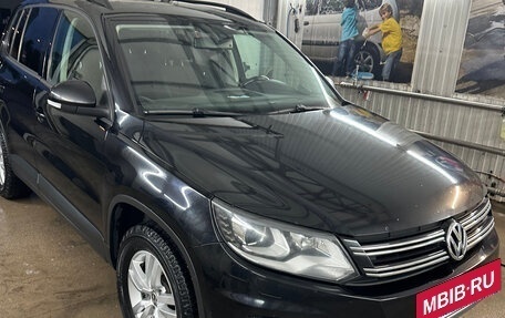 Volkswagen Tiguan I, 2011 год, 1 300 000 рублей, 4 фотография
