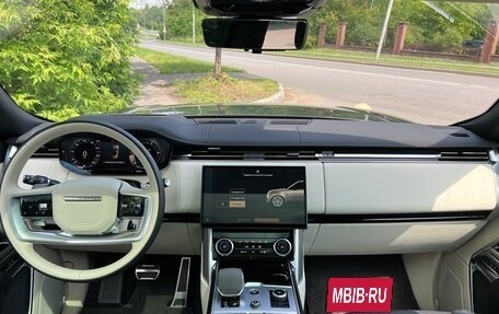 Land Rover Range Rover IV рестайлинг, 2023 год, 19 500 000 рублей, 17 фотография