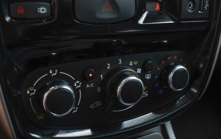 Nissan Terrano III, 2015 год, 1 420 000 рублей, 13 фотография