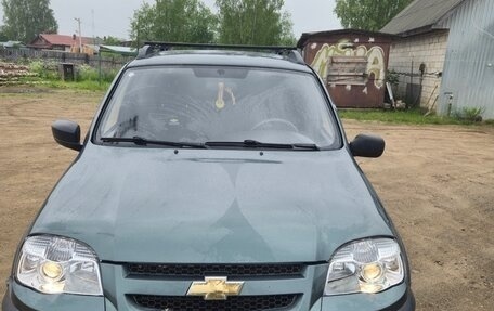 Chevrolet Niva I рестайлинг, 2014 год, 800 000 рублей, 1 фотография
