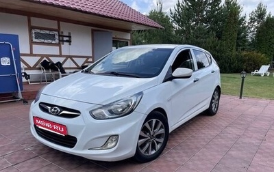 Hyundai Solaris II рестайлинг, 2012 год, 690 000 рублей, 1 фотография