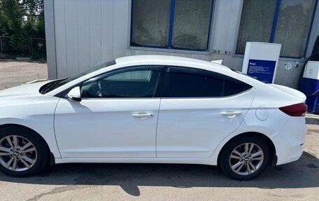 Hyundai Elantra VI рестайлинг, 2018 год, 1 900 000 рублей, 11 фотография