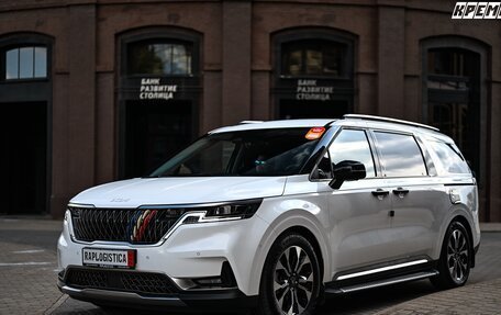 KIA Carnival, 2022 год, 3 700 000 рублей, 2 фотография