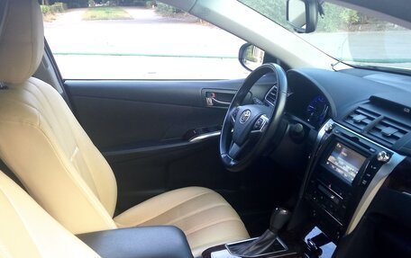 Toyota Camry, 2016 год, 1 700 000 рублей, 2 фотография