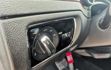 Skoda Superb III рестайлинг, 2012 год, 1 300 000 рублей, 35 фотография