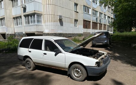 Nissan AD I, 1995 год, 75 000 рублей, 4 фотография
