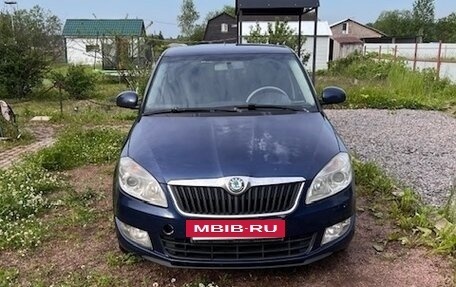 Skoda Fabia II, 2010 год, 450 000 рублей, 2 фотография