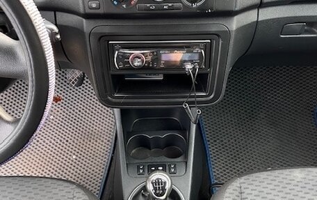 Skoda Fabia II, 2010 год, 450 000 рублей, 20 фотография