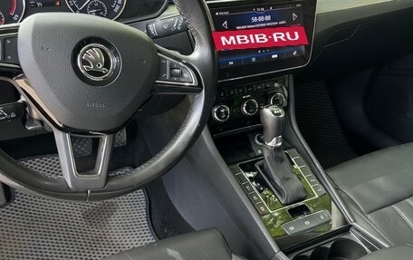 Skoda Superb III рестайлинг, 2017 год, 2 500 000 рублей, 21 фотография