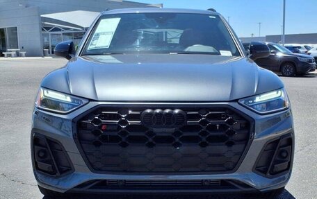 Audi SQ5, 2023 год, 6 175 000 рублей, 1 фотография