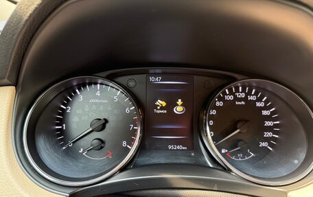 Nissan X-Trail, 2018 год, 2 000 000 рублей, 8 фотография