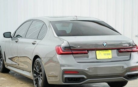 BMW 7 серия, 2022 год, 11 000 000 рублей, 6 фотография