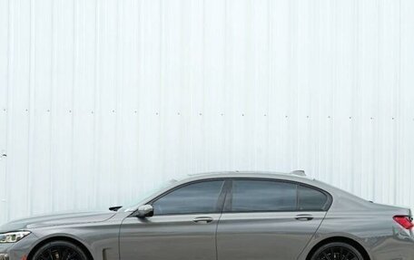 BMW 7 серия, 2022 год, 11 000 000 рублей, 4 фотография