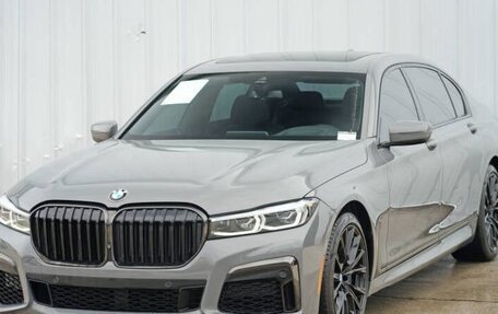 BMW 7 серия, 2022 год, 11 000 000 рублей, 2 фотография