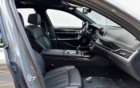 BMW 7 серия, 2022 год, 11 000 000 рублей, 13 фотография