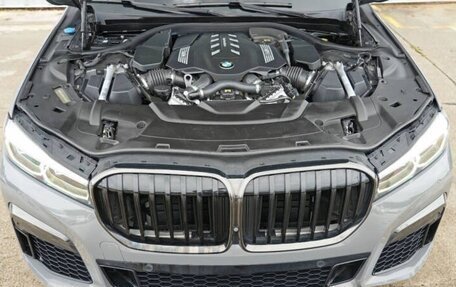 BMW 7 серия, 2022 год, 11 000 000 рублей, 18 фотография