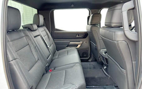 Toyota Tundra, 2025 год, 9 290 000 рублей, 16 фотография
