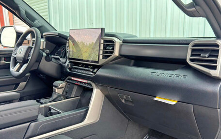 Toyota Tundra, 2025 год, 9 290 000 рублей, 14 фотография