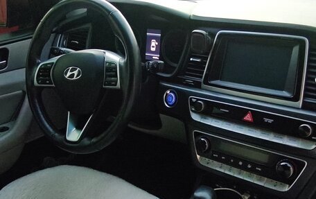 Hyundai Sonata VII, 2018 год, 1 900 000 рублей, 7 фотография