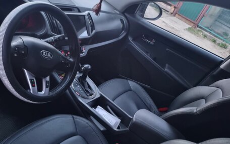 KIA Sportage III, 2010 год, 1 100 000 рублей, 2 фотография