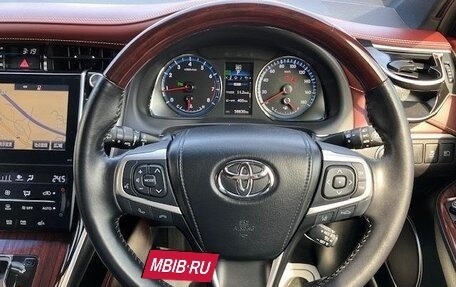 Toyota Harrier, 2017 год, 1 843 000 рублей, 10 фотография