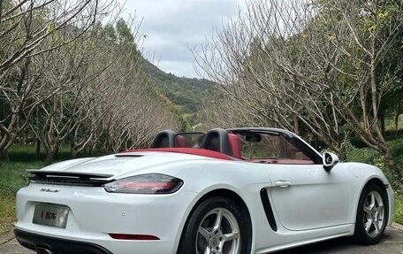 Porsche Boxster, 2022 год, 6 100 000 рублей, 4 фотография