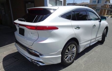 Toyota Harrier, 2022 год, 2 643 000 рублей, 5 фотография