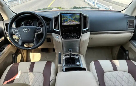 Toyota Land Cruiser 200, 2021 год, 7 600 131 рублей, 7 фотография