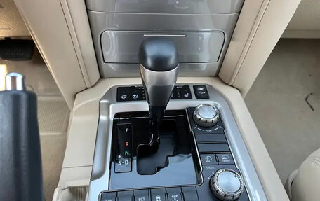 Toyota Land Cruiser 200, 2021 год, 7 600 131 рублей, 13 фотография