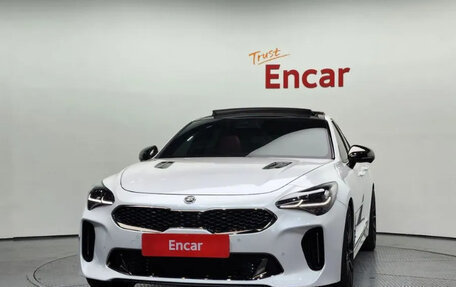KIA Stinger I, 2021 год, 2 300 000 рублей, 3 фотография
