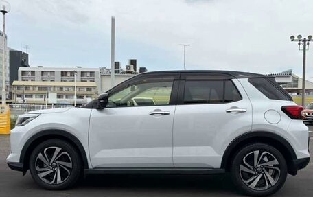Toyota Raize I, 2021 год, 1 174 000 рублей, 2 фотография