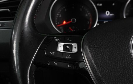 Volkswagen Tiguan II, 2017 год, 2 100 000 рублей, 14 фотография