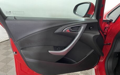 Opel Astra J, 2013 год, 800 000 рублей, 8 фотография