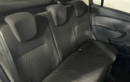 Renault Logan II, 2017 год, 770 000 рублей, 15 фотография