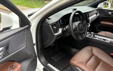 Volvo S60 III, 2022 год, 2 215 131 рублей, 10 фотография