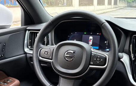 Volvo S60 III, 2022 год, 2 215 131 рублей, 16 фотография
