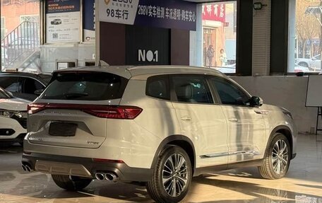 Chery Tiggo 8 Pro, 2022 год, 1 950 000 рублей, 7 фотография