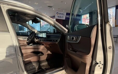 Chery Tiggo 8 Pro, 2022 год, 1 950 000 рублей, 18 фотография