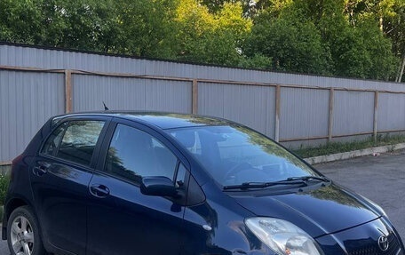 Toyota Yaris III рестайлинг, 2008 год, 600 000 рублей, 4 фотография