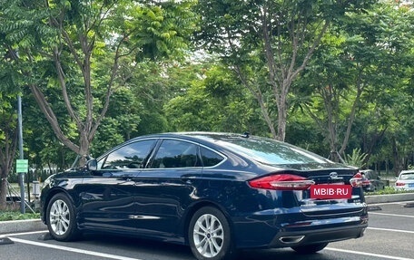 Ford Mondeo V, 2022 год, 1 800 000 рублей, 2 фотография