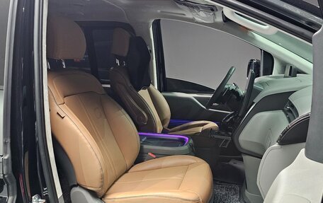 Hyundai Staria, 2022 год, 4 180 111 рублей, 5 фотография