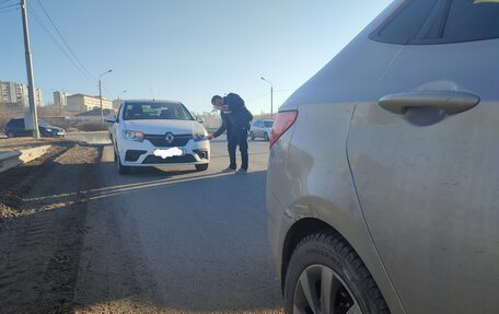 Hyundai Solaris II рестайлинг, 2011 год, 750 000 рублей, 16 фотография