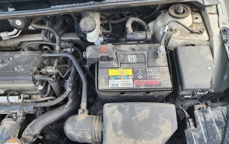 Hyundai Solaris II рестайлинг, 2011 год, 750 000 рублей, 14 фотография
